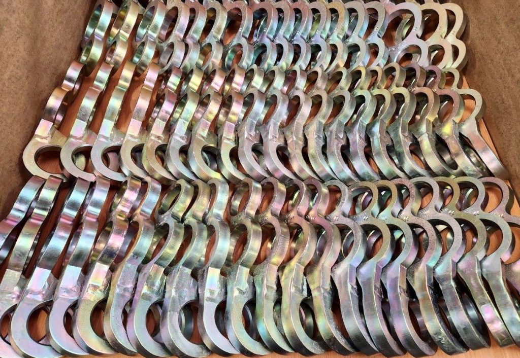 double eye hose lifters