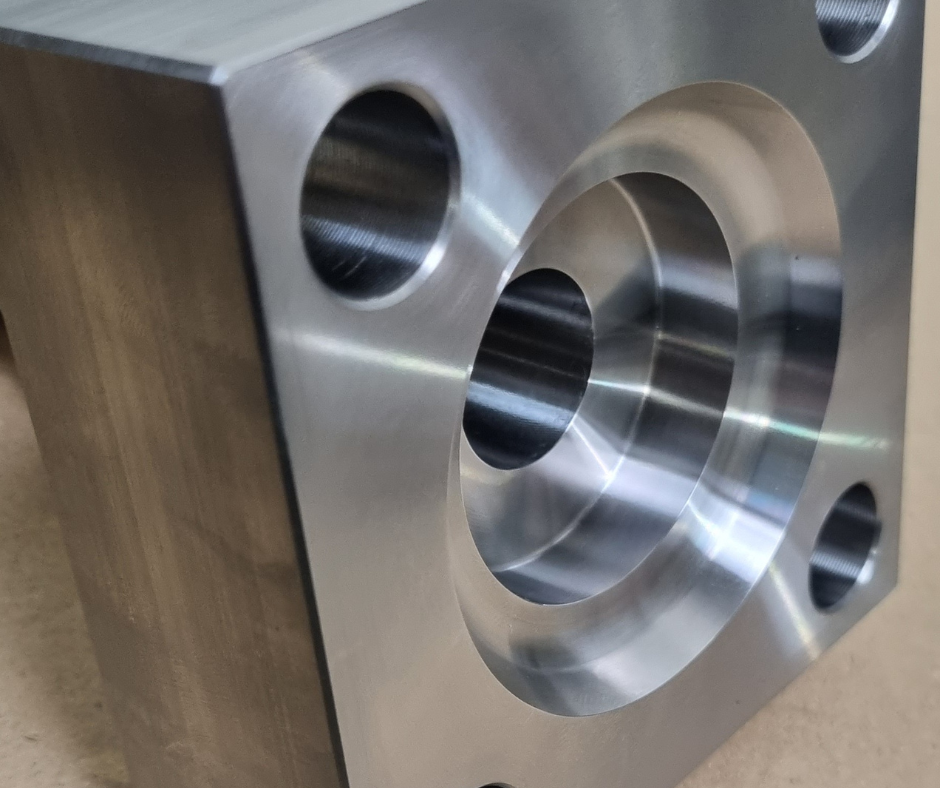1 1/2" SAE Connection Blocks, Stainless Steel 316L