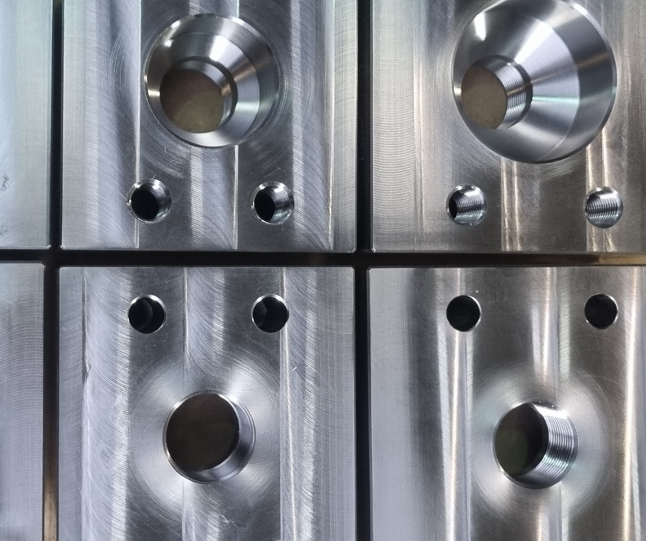 1 1/2" SAE Connection Blocks, Stainless Steel 316L
